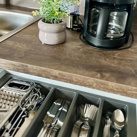 דירה In For Short & Long Taucha